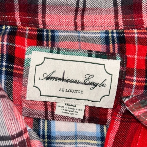 American Eagle lounge plaid long sleeve shirt SIZE MEDIUM - Picture 4 of 4